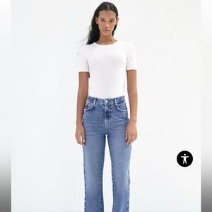 Zara | High Rise Straight Leg Jeans